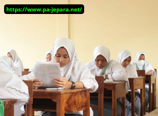 Strategi Pesantren Menyelaraskan Kurikulum dengan Sekolah Formal