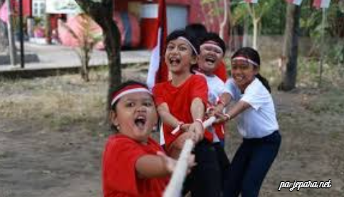 Serunya Lomba 17 Agustus di Sekolah: Kreativitas Murid Meriahkan Kemerdekaan